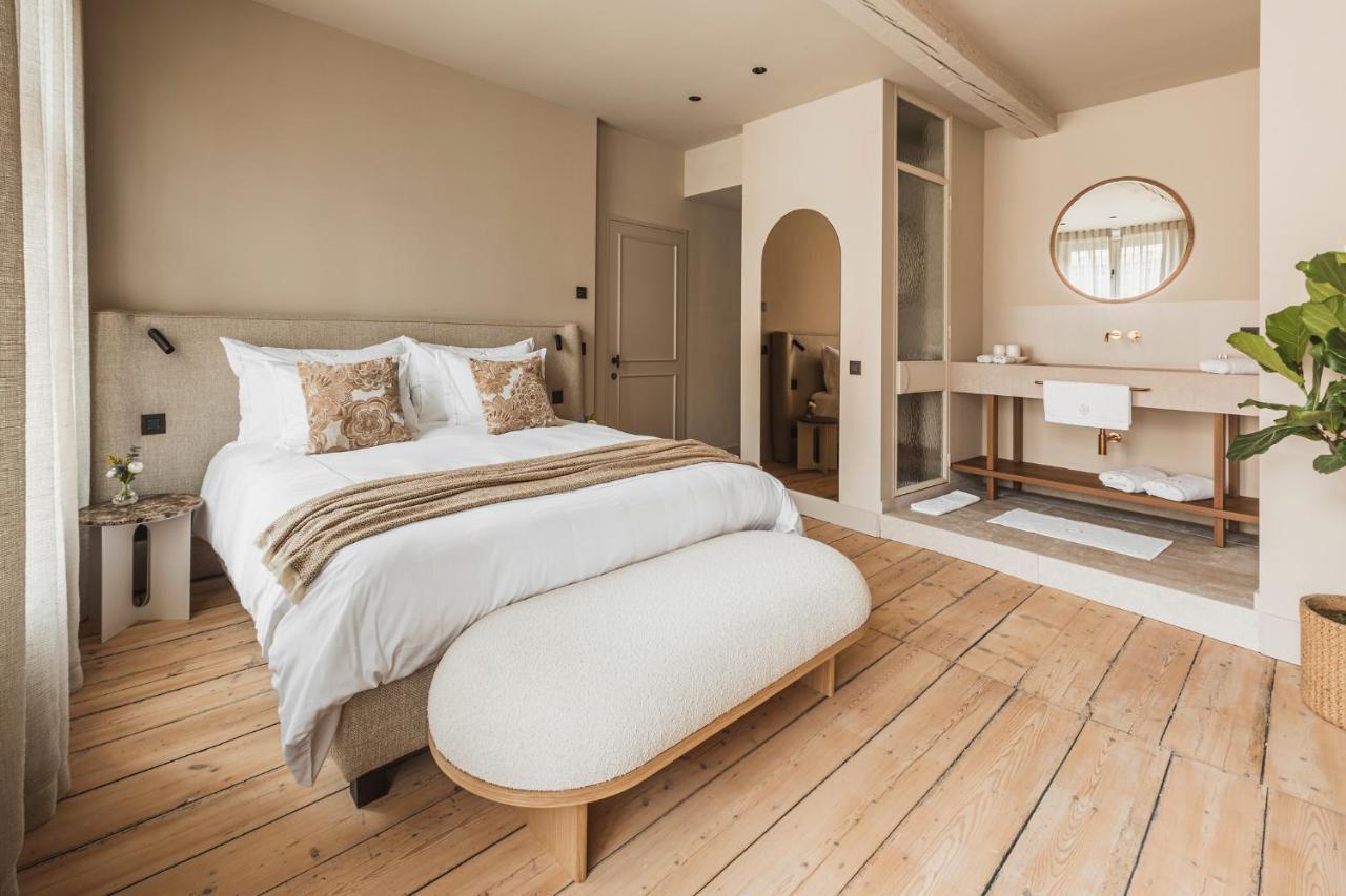 Raphaelles Boutique Bed & Breakfast *